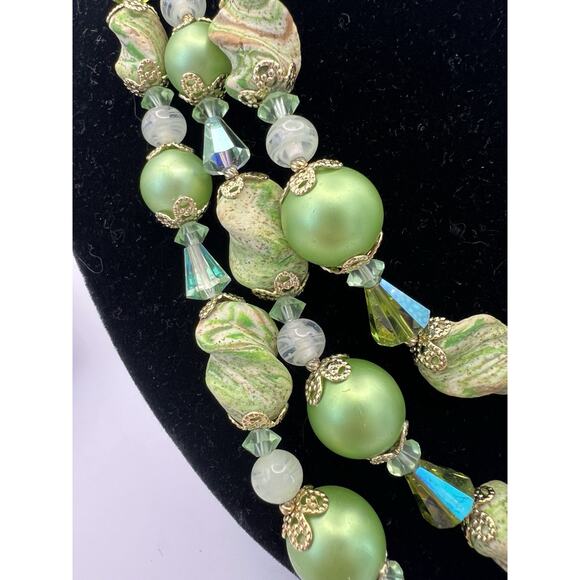 Vendome uranium Green Necklace Earrings Austrian Crystal Swirled Beads Pearl - Picture 6 of 11